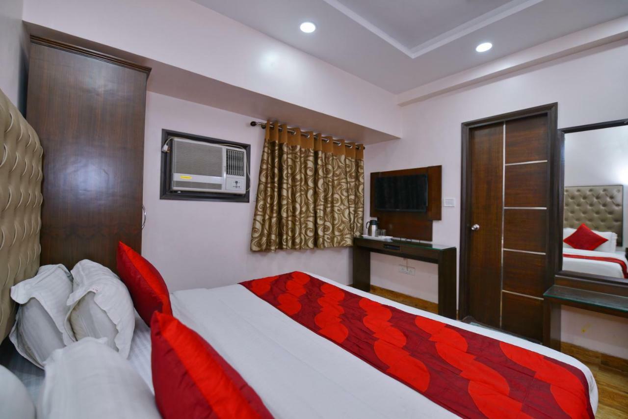 Hotel Kabeer New Delhi @ New Delhi Railway Station Exterior photo