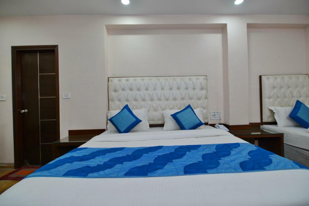 Hotel Kabeer New Delhi @ New Delhi Railway Station Exterior photo